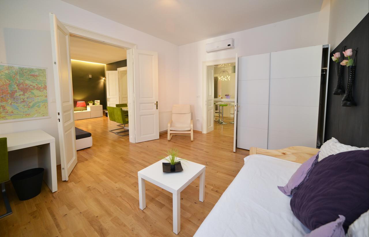 Secret Garden Apartment Zagreb Exterior photo